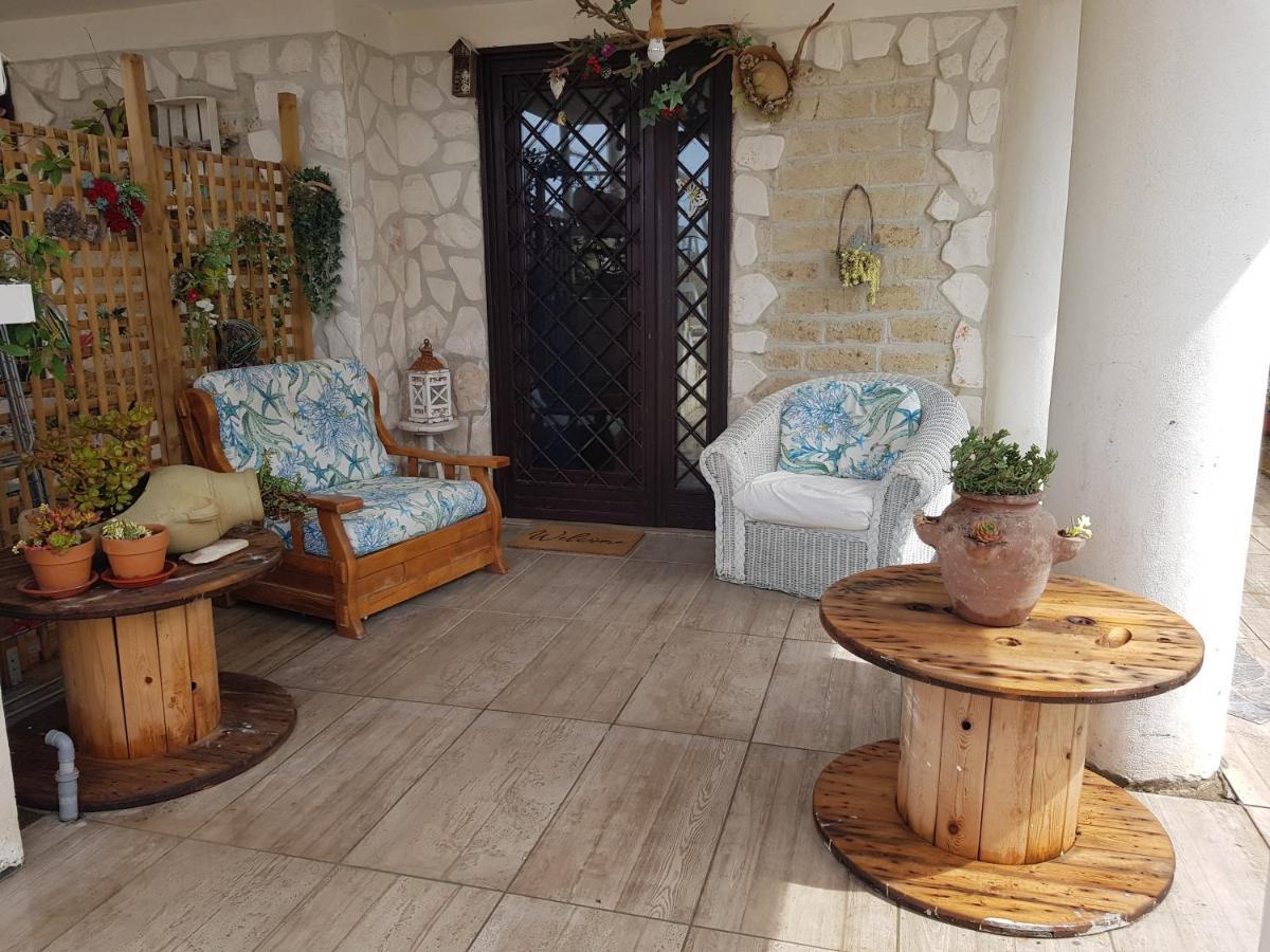 Bed and Breakfast Mari En Castel Volturno Exterior foto